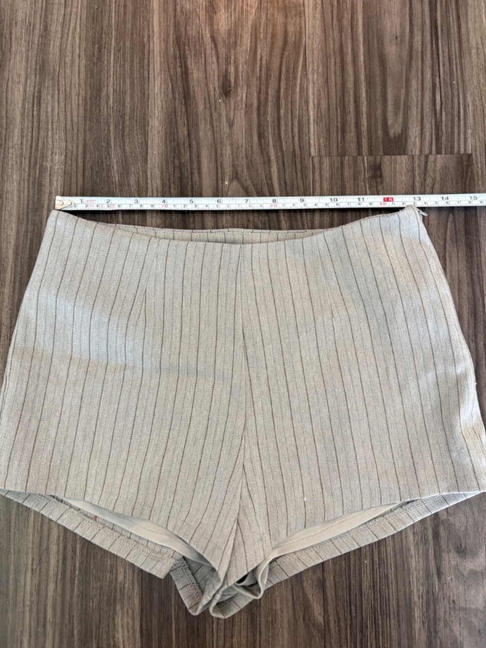 Lioness Chloe Shorts ASH STRIPE Grey Pinstripe Mini Micro Short - Picture 10 of 14